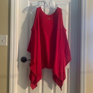 Size 3 Oh My Gauze! Top classic red .